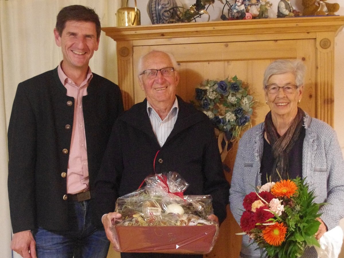 Herzlichen Glückwunsch zur Diamantenen Hochzeit Markt Sulzberg